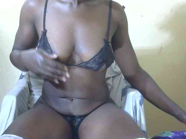 Leilalessie webcam