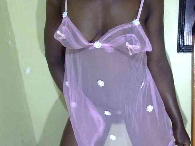 Leilalessie webcam