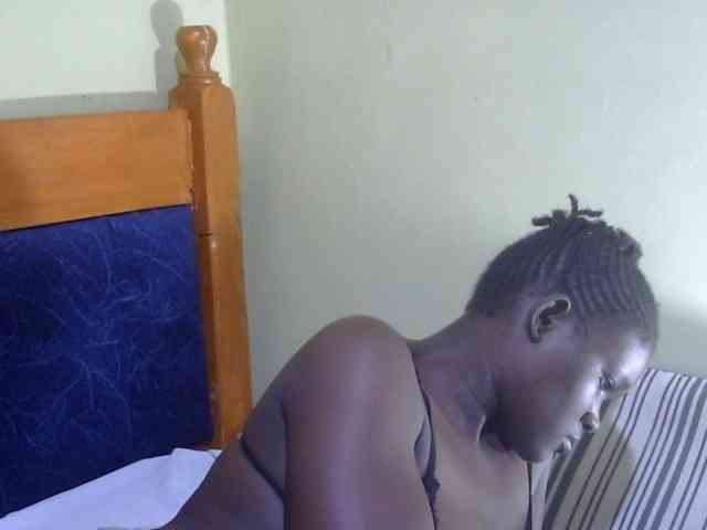 Leilalessie webcam