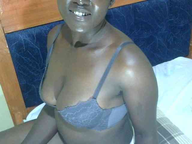 Leilalessie webcam