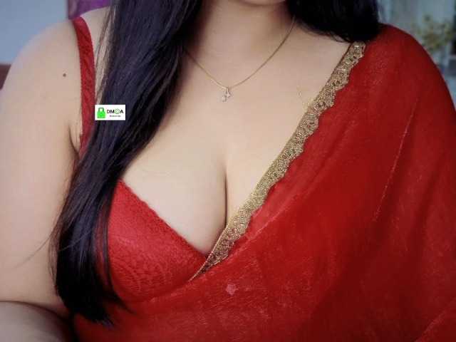 QuestQueen live cam on BongaCams