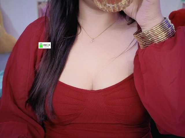 QuestQueen live webcam show