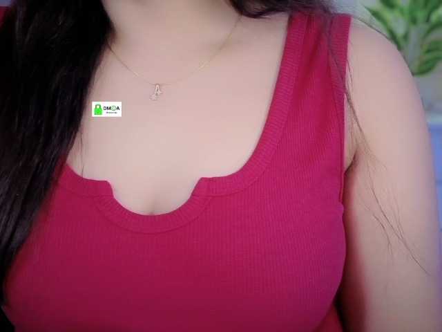 QuestQueen live cam on BongaCams