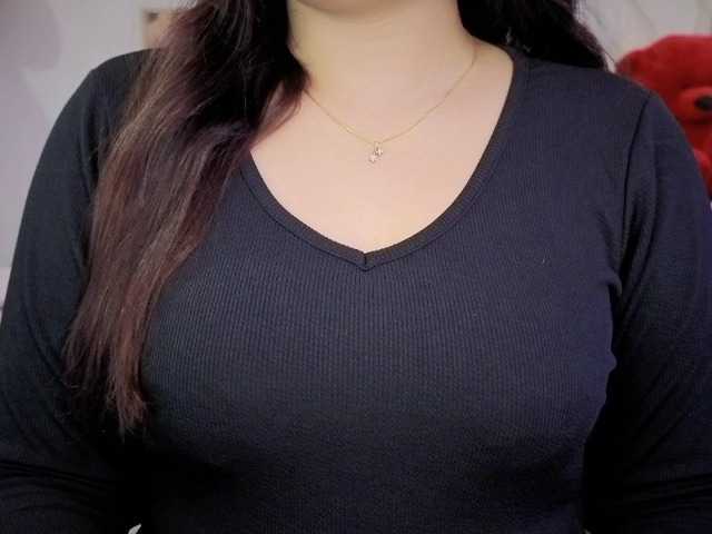 QuestQueen live cam on BongaCams