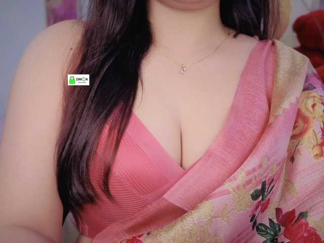 QuestQueen live webcam show