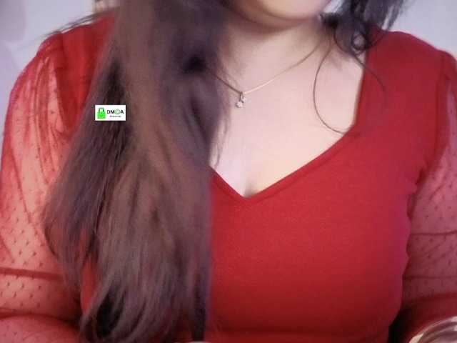 QuestQueen live cam on BongaCams