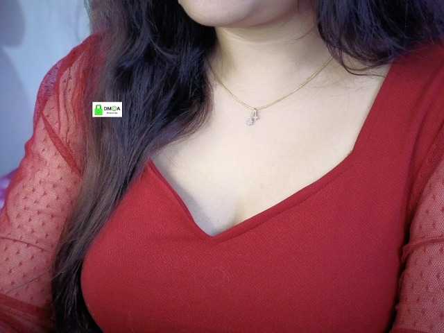QuestQueen live cam on BongaCams