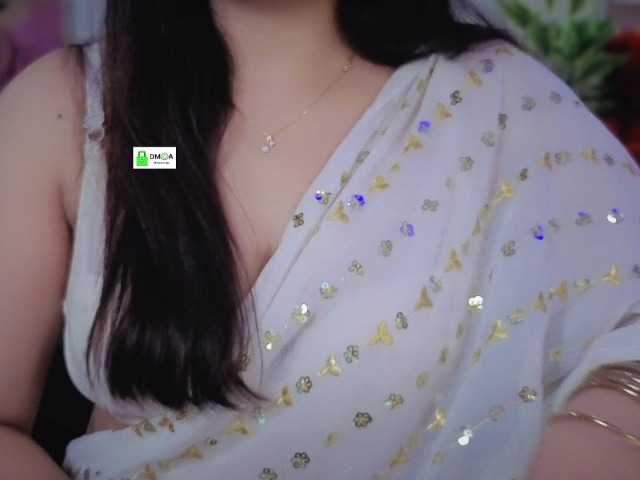 QuestQueen live cam on BongaCams