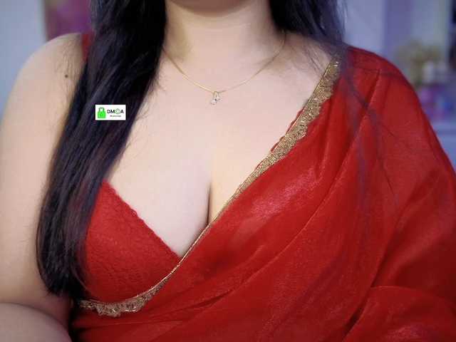 QuestQueen live cam on BongaCams