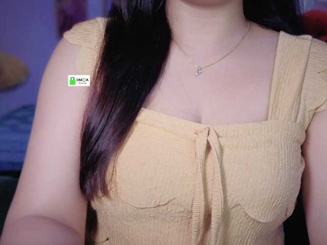 QuestQueen live webcam show