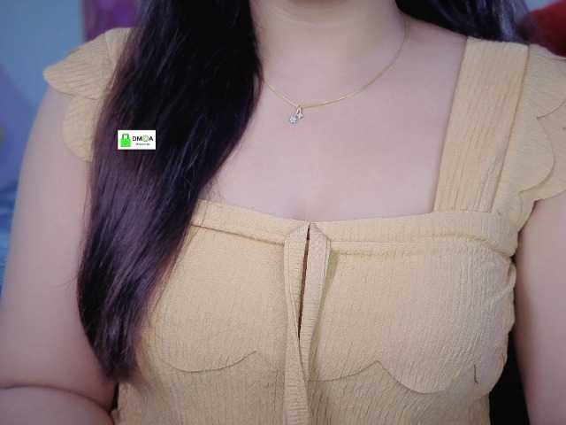 QuestQueen live webcam show