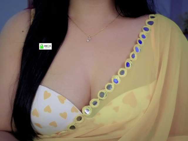 QuestQueen live cam on BongaCams