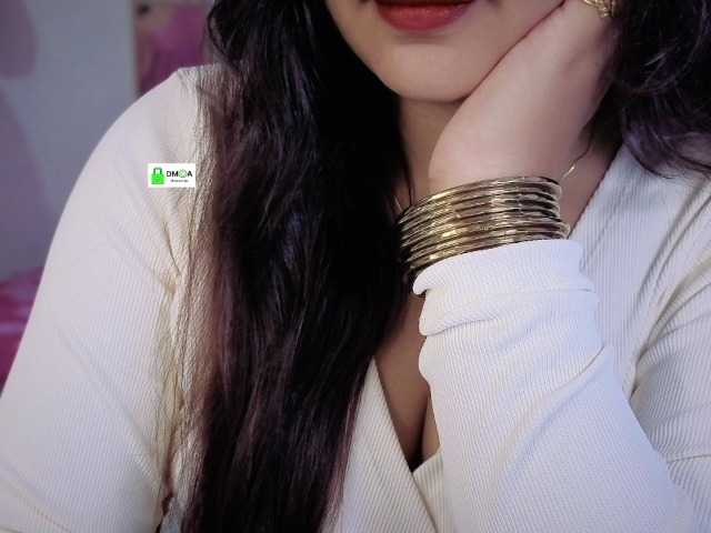 QuestQueen live cam on BongaCams
