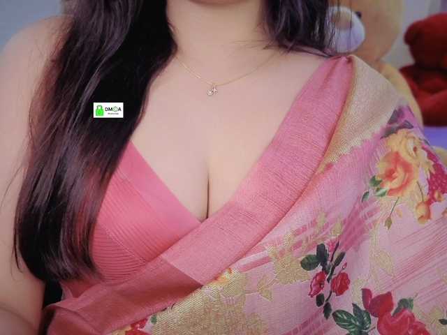 QuestQueen live webcam show