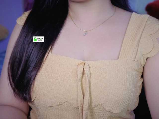 QuestQueen live webcam show