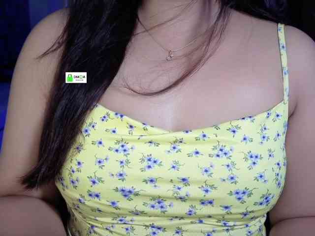 Model: QuestQueen