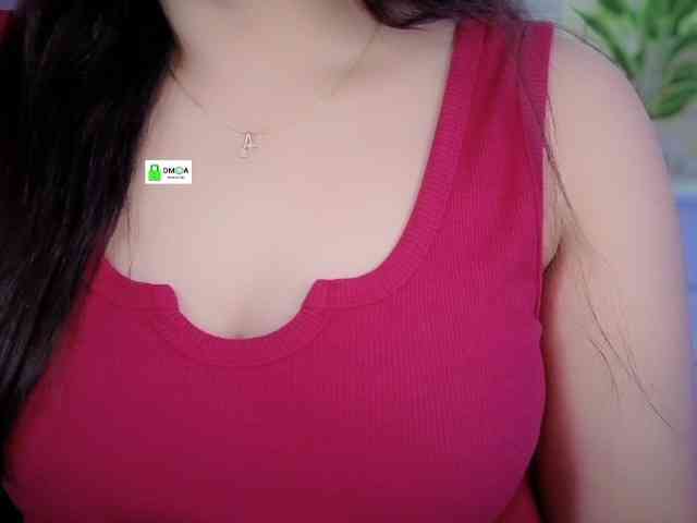 QuestQueen webcam