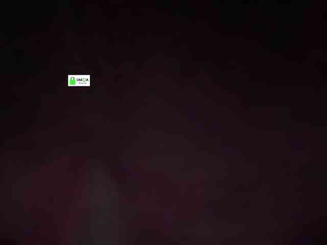 QuestQueen webcam