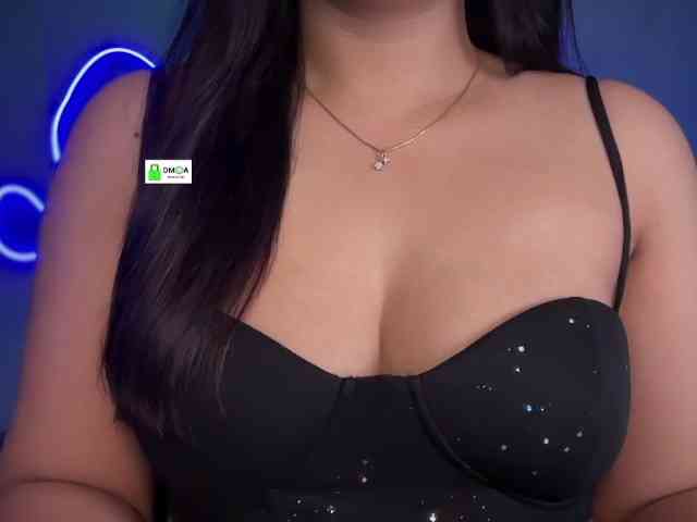 QuestQueen webcam