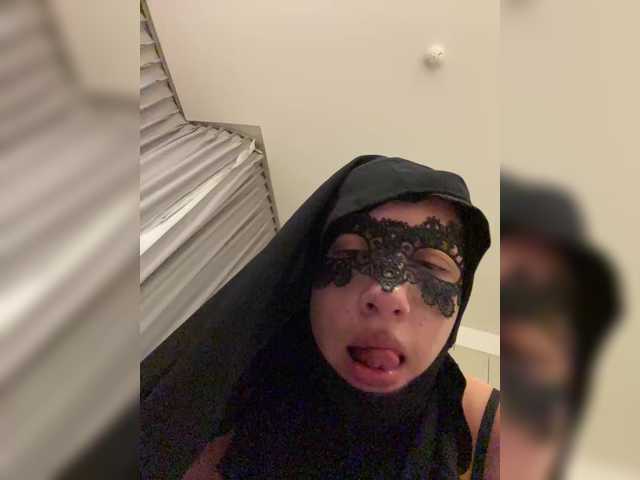 go to chat with hiddenCrazySlut