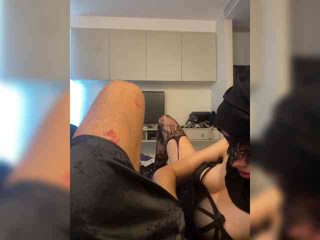 Модель: hiddenCrazySlut