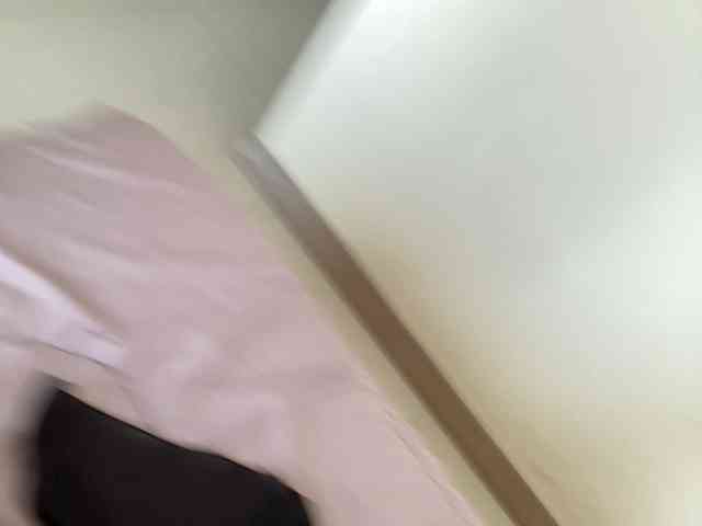 hiddenCrazySlut webcam