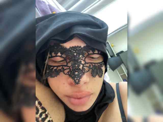 hiddenCrazySlut