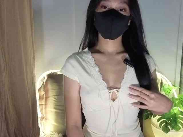 msshye18 Live Webcam on BongaCams