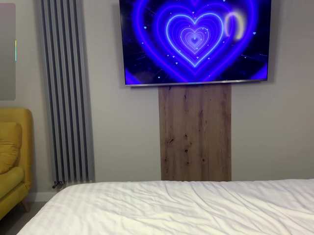 moonavelle live cam on BongaCams