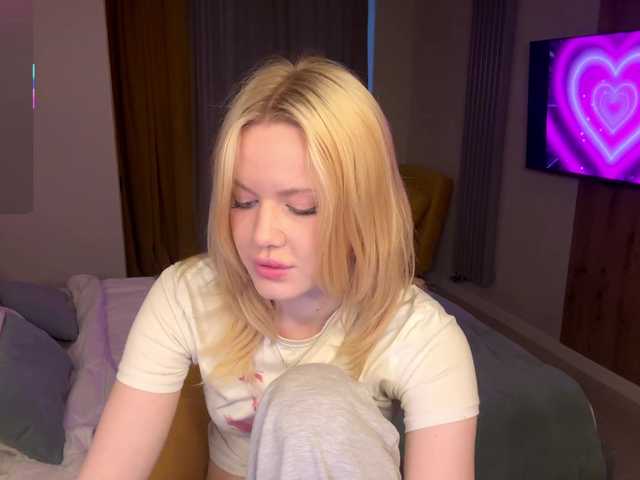  moonavelle chat room