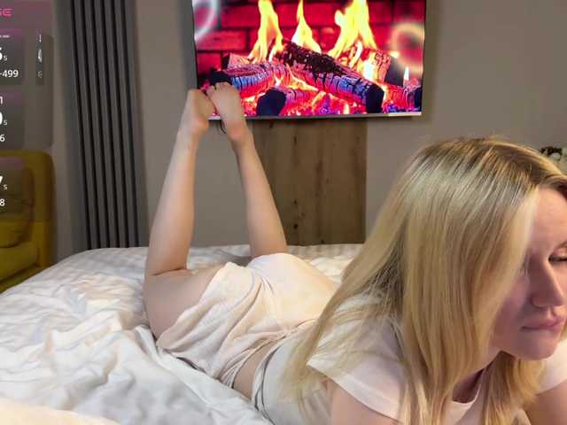  moonavelle chat room