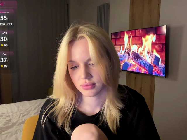  moonavelle chat room