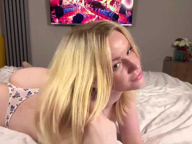  moonavelle chat room