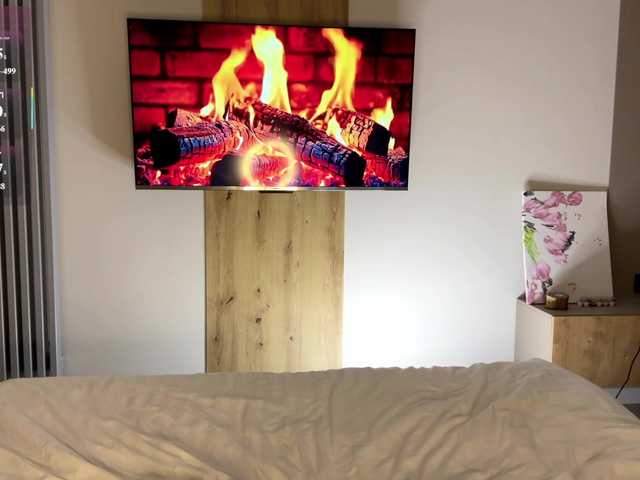 moonavelle live cam on BongaCams