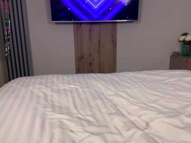 moonavelle live cam on BongaCams