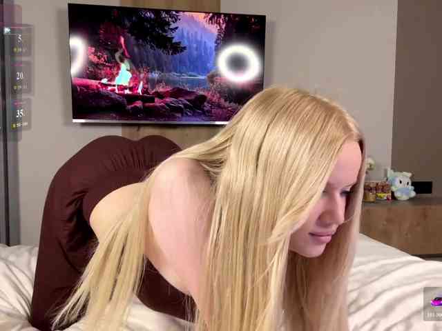 moonavelle webcam