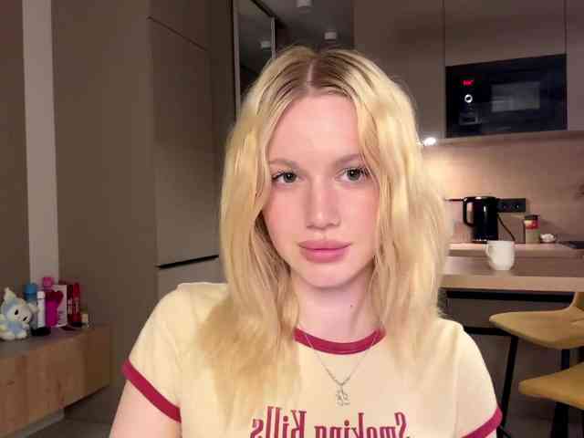 moonavelle webcam