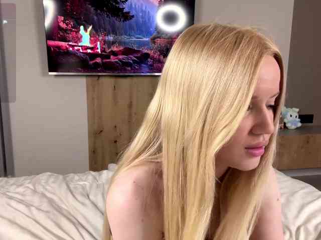 moonavelle Sex Cam Show