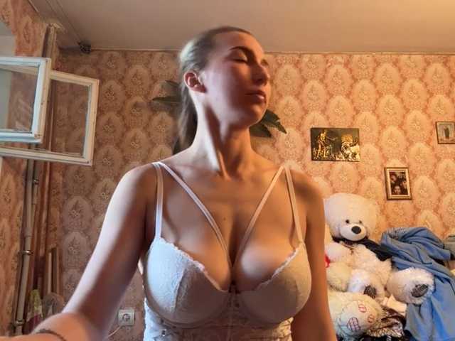 BrigitteMcchristian live cam on BongaCams