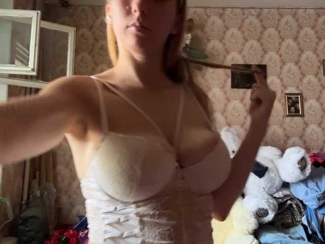 BrigitteMcchristian live cam on BongaCams