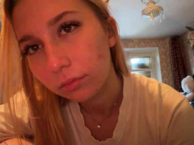 BrigitteMcchristian webcam