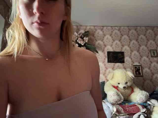 BrigitteMcchristian webcam