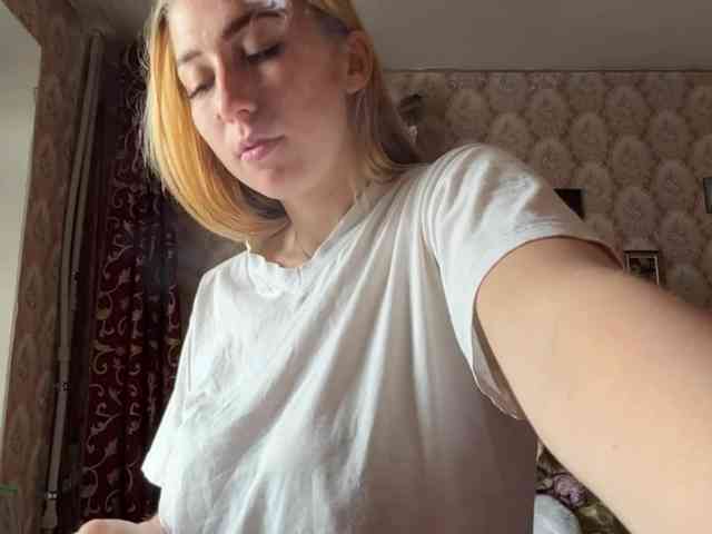 BrigitteMcchristian webcam