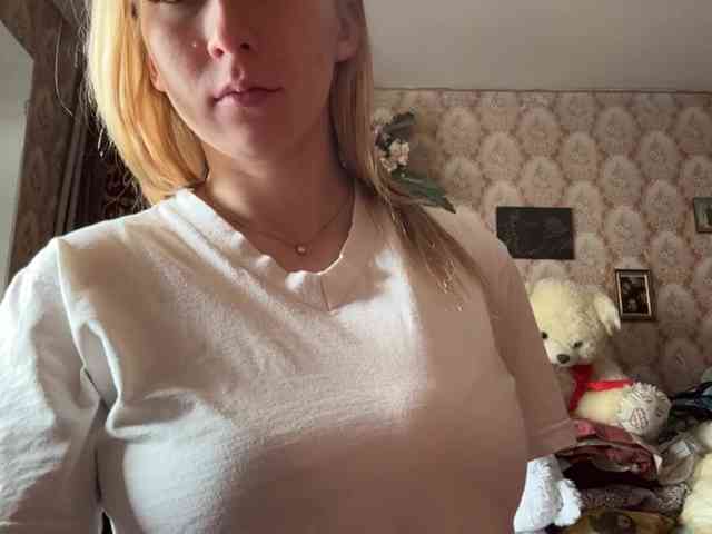 BrigitteMcchristian webcam