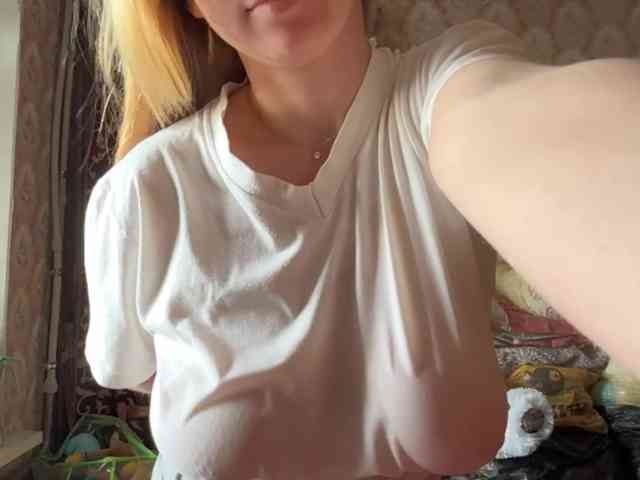 BrigitteMcchristian webcam