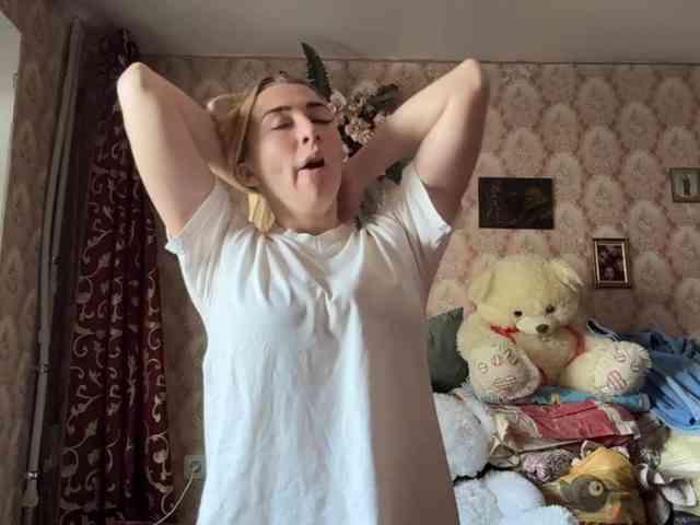 BrigitteMcchristian webcam