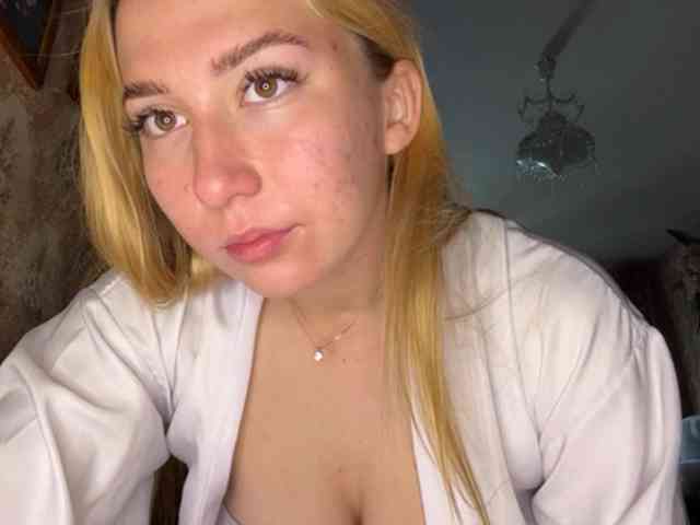 BrigitteMcchristian webcam