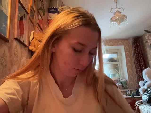 BrigitteMcchristian webcam