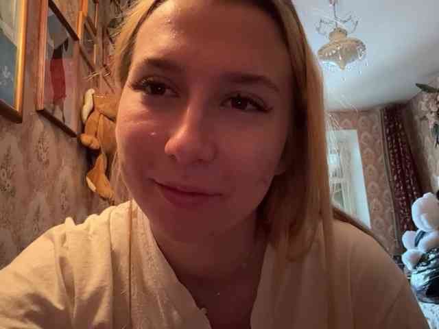 BrigitteMcchristian webcam