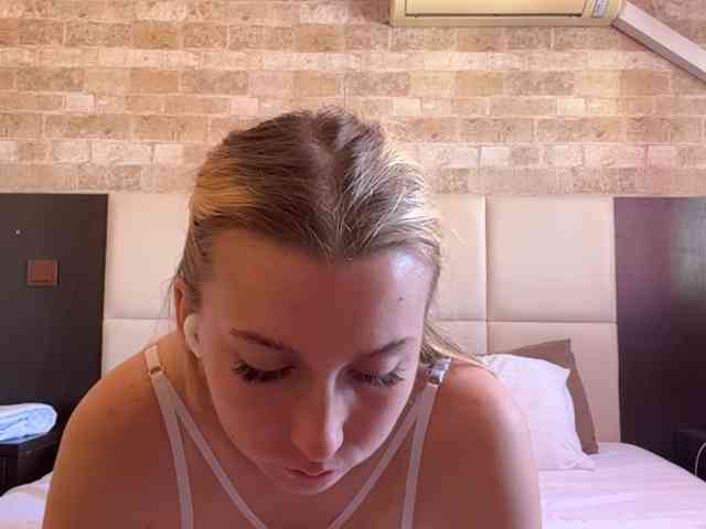 BrigitteMcchristian webcam